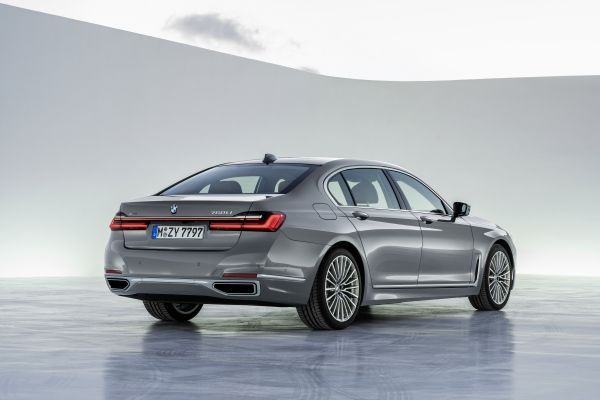 BMW 7 Series 2019