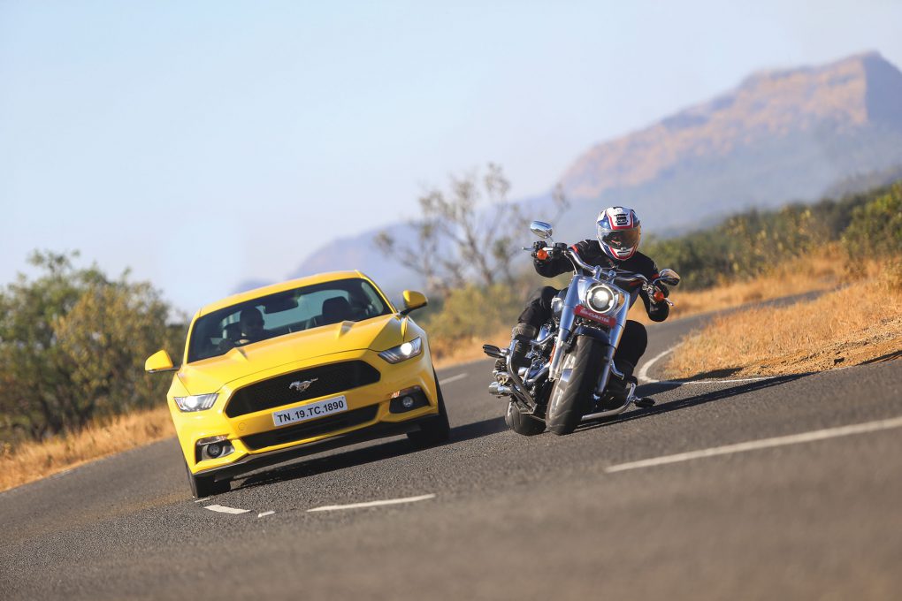 Ford Mustang Vs Harley-Davidson Fat Boy 1