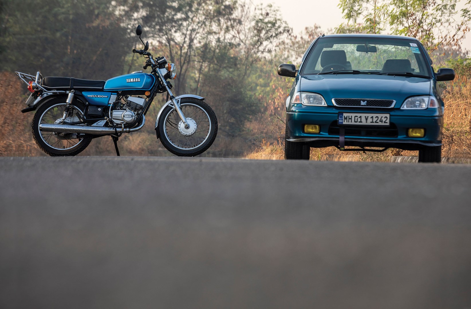 Yamaha RX 100 VS Maruti Suzuki Esteem: True Blues - Motoring World