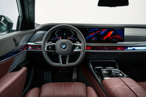 BMW i7 dashboard