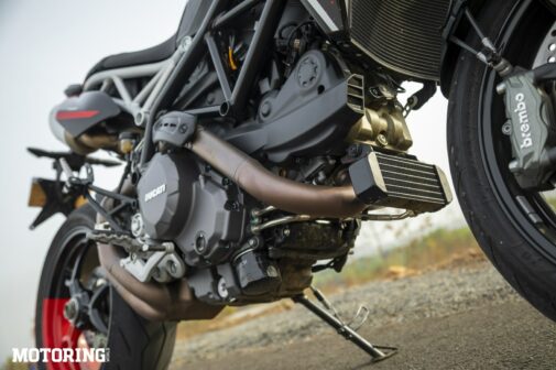 Ducati Hypermotard 950 RVE Review - details - side