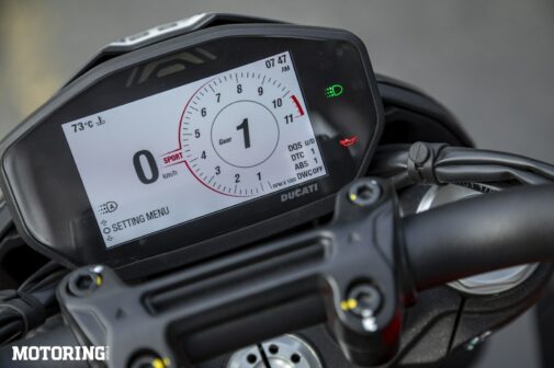 Ducati Hypermotard 950 RVE Review - details - instrument cluster