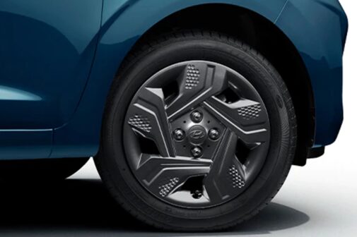 Hyundai Nios i10 corporate edition wheels