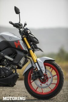 Yamaha MT-15 - details - front tyre