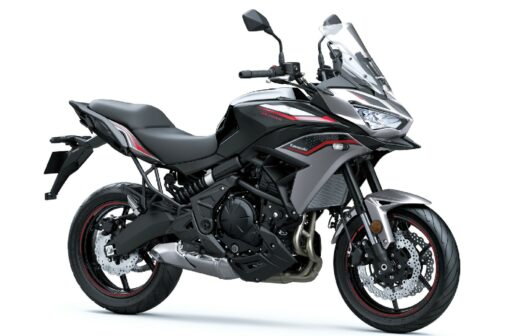 2022 kawasaki versys 650 silver