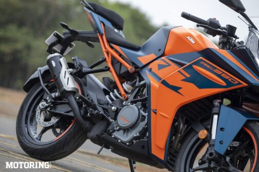 2023 KTM RC 390 Review - side