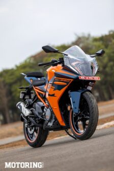 2023 KTM RC 390 Review - static