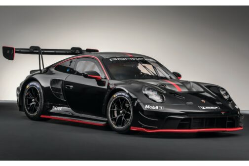 Porsche 911 GT3 R side