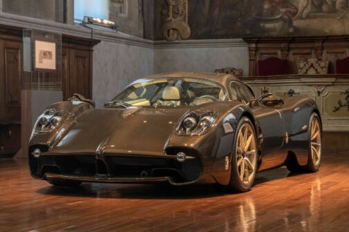 Pagani Utopia manual 1