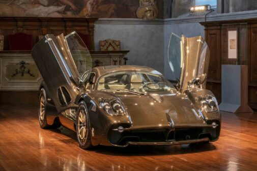 Pagani Utopia manual 2