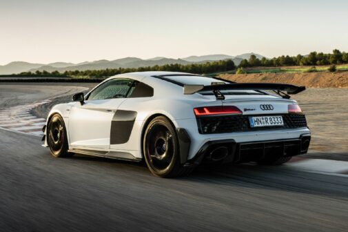 Audi R8 V10 GT RWD 1