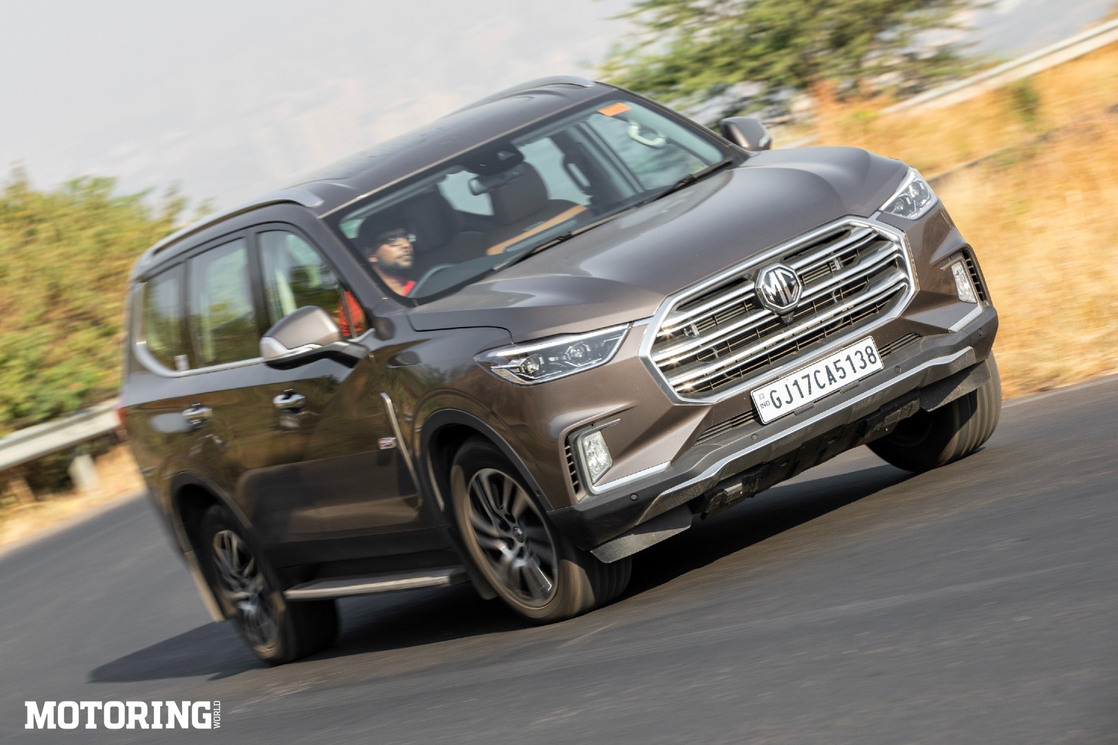 MG Gloster Review The Big Show Motoring World