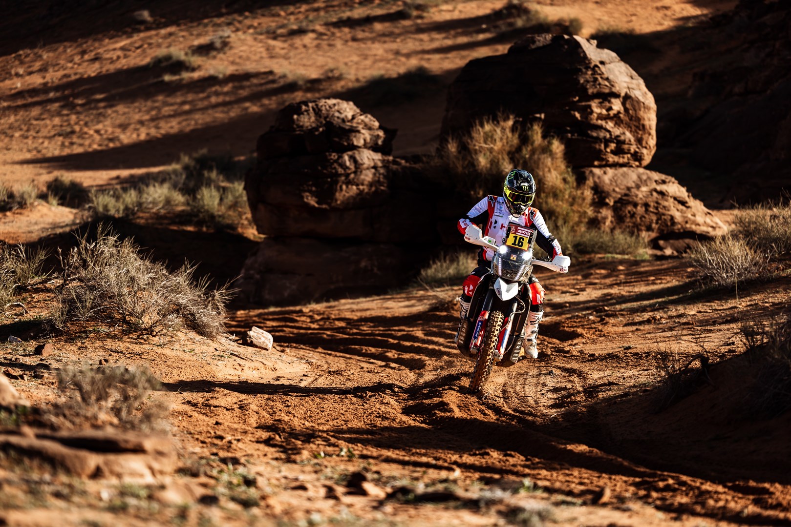 Hero Motosports Team Faces A Difficult Stage In The Dakar Rally