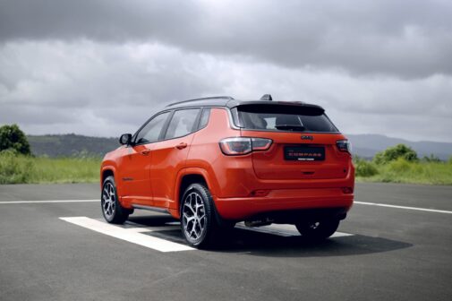 Jeep Compass facelift with 2WD variant launched, price starts at ₹20.49  lakh