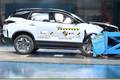 Harrier EV crash test (1)