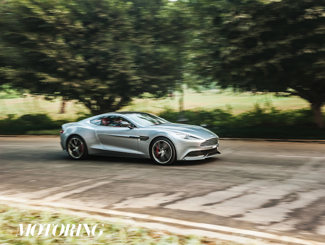 AstonMartinVanquish (2)