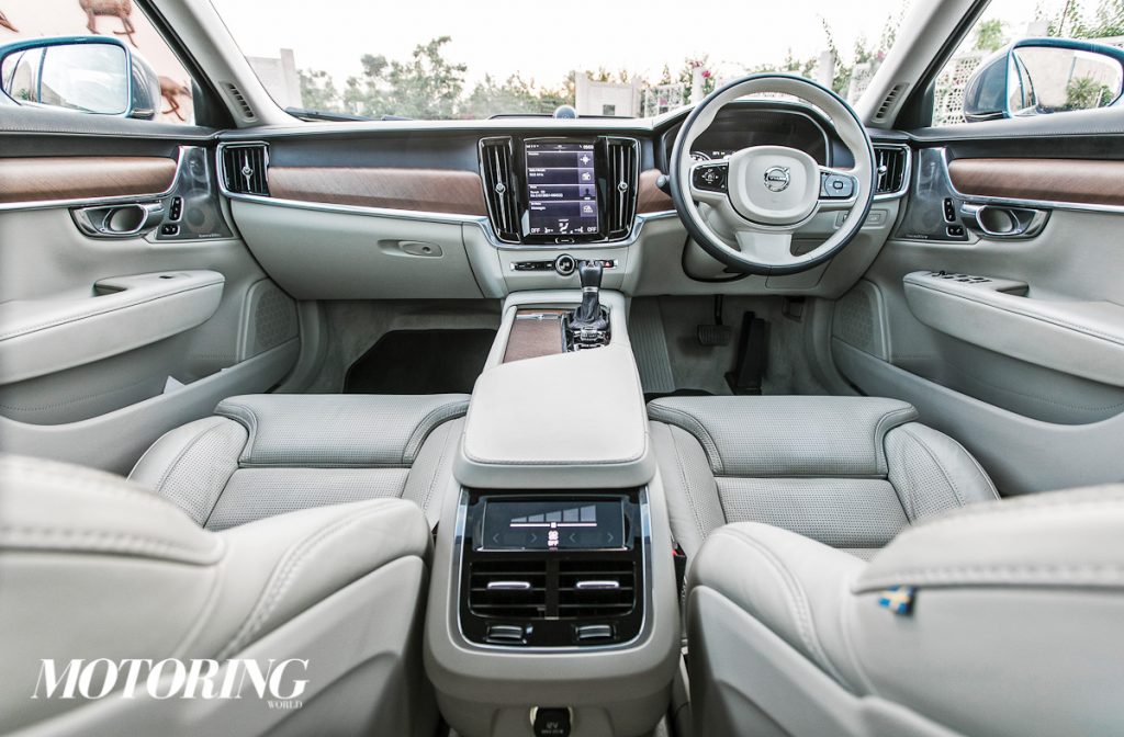 Volvo S90 India interior dashboard