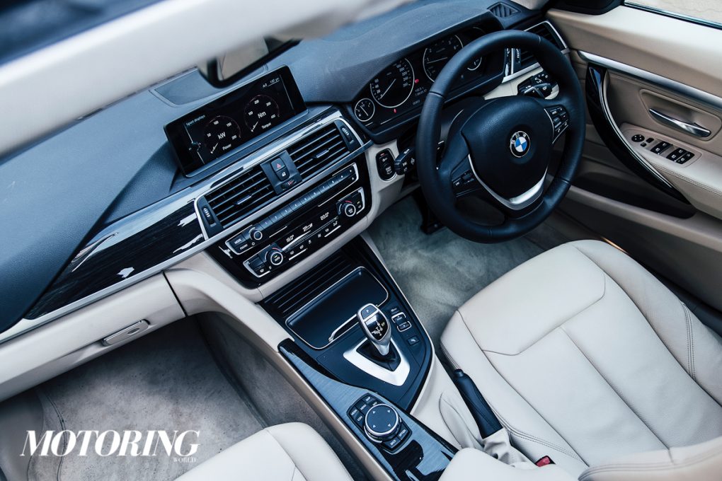 BMW 330i GT interior