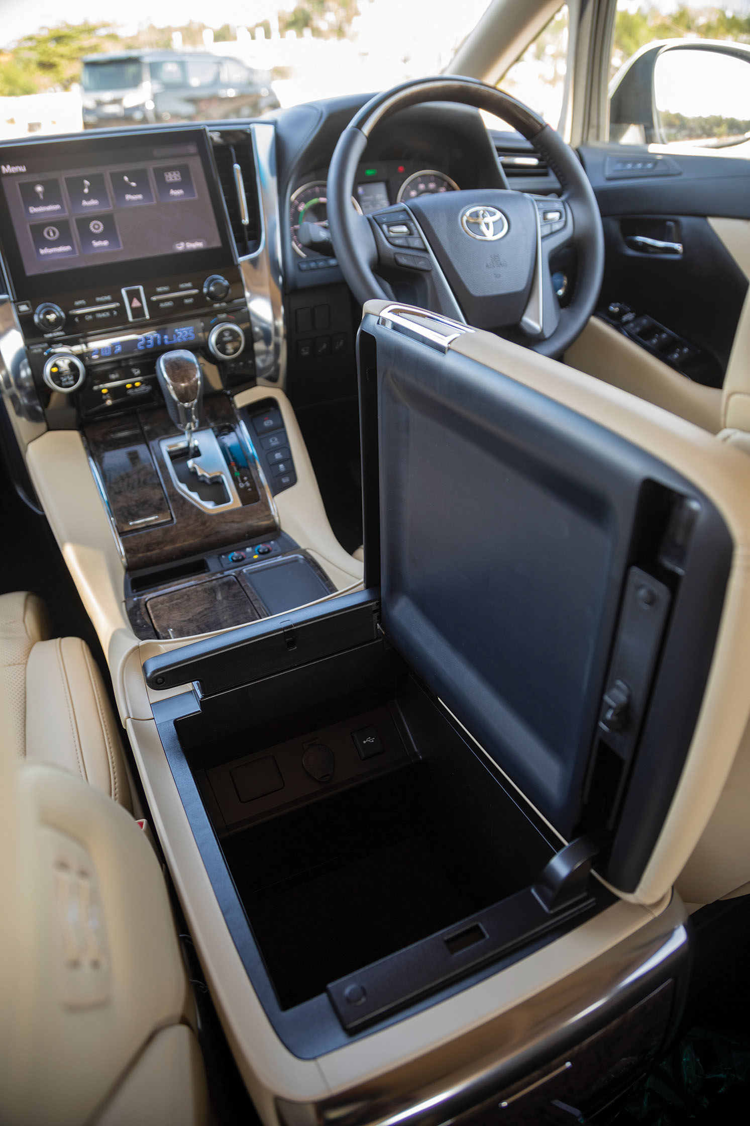 Vell Played — Toyota Vellfire Review - Motoring World