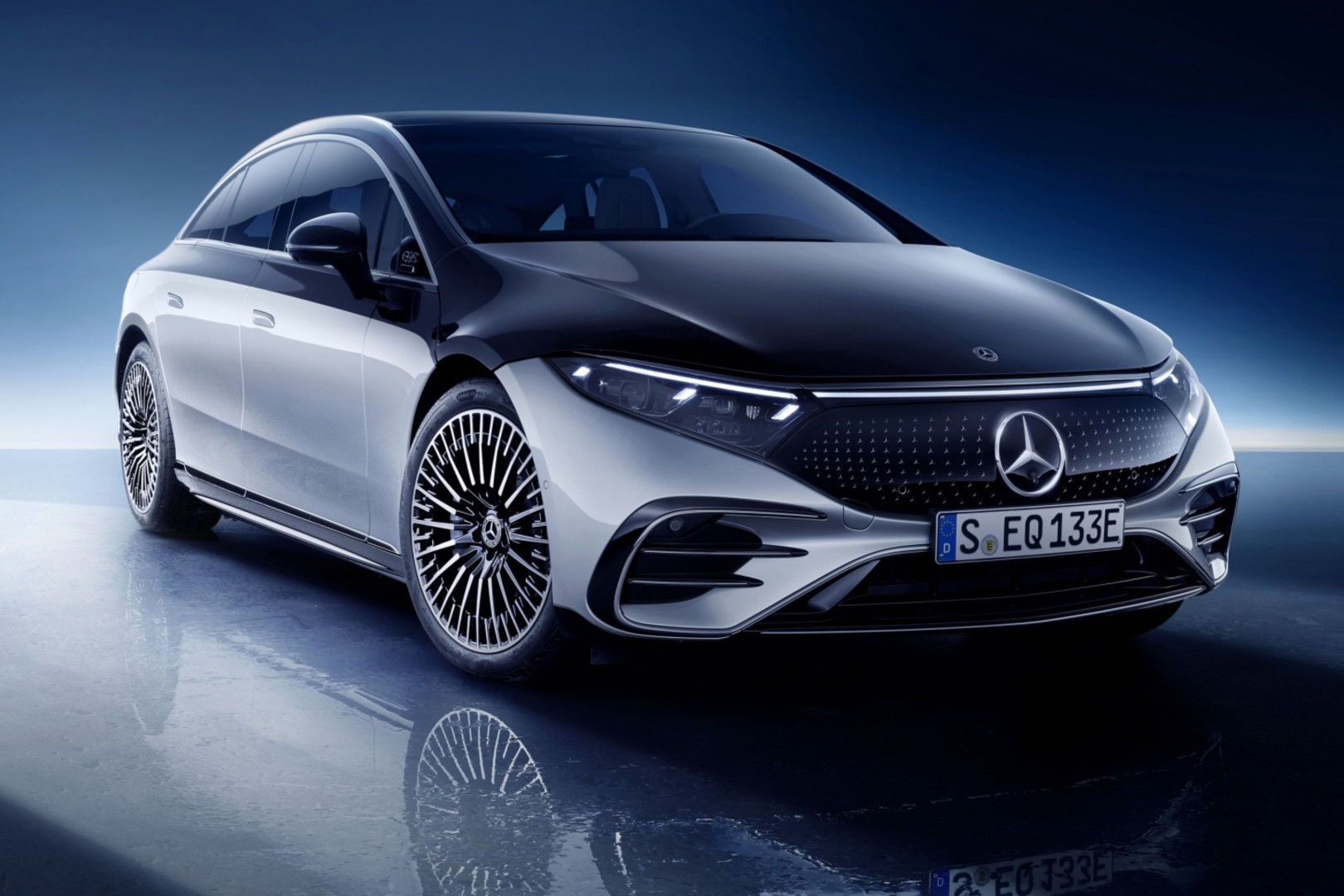 Electric Quotient Mercedes Benz EQS Unveiled Motoring World