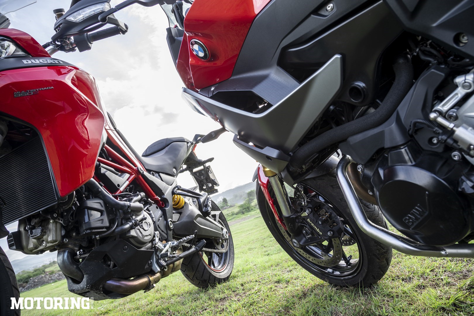 bmw f 850 gs vs ducati multistrada 950