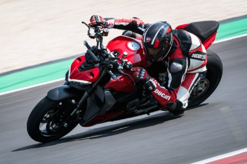 Ducati streetfighter v2 lean
