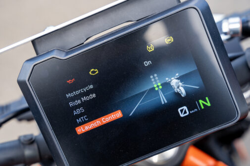 2024 KTM 390 Duke First Ride Review — Mental Condition! - Motoring World