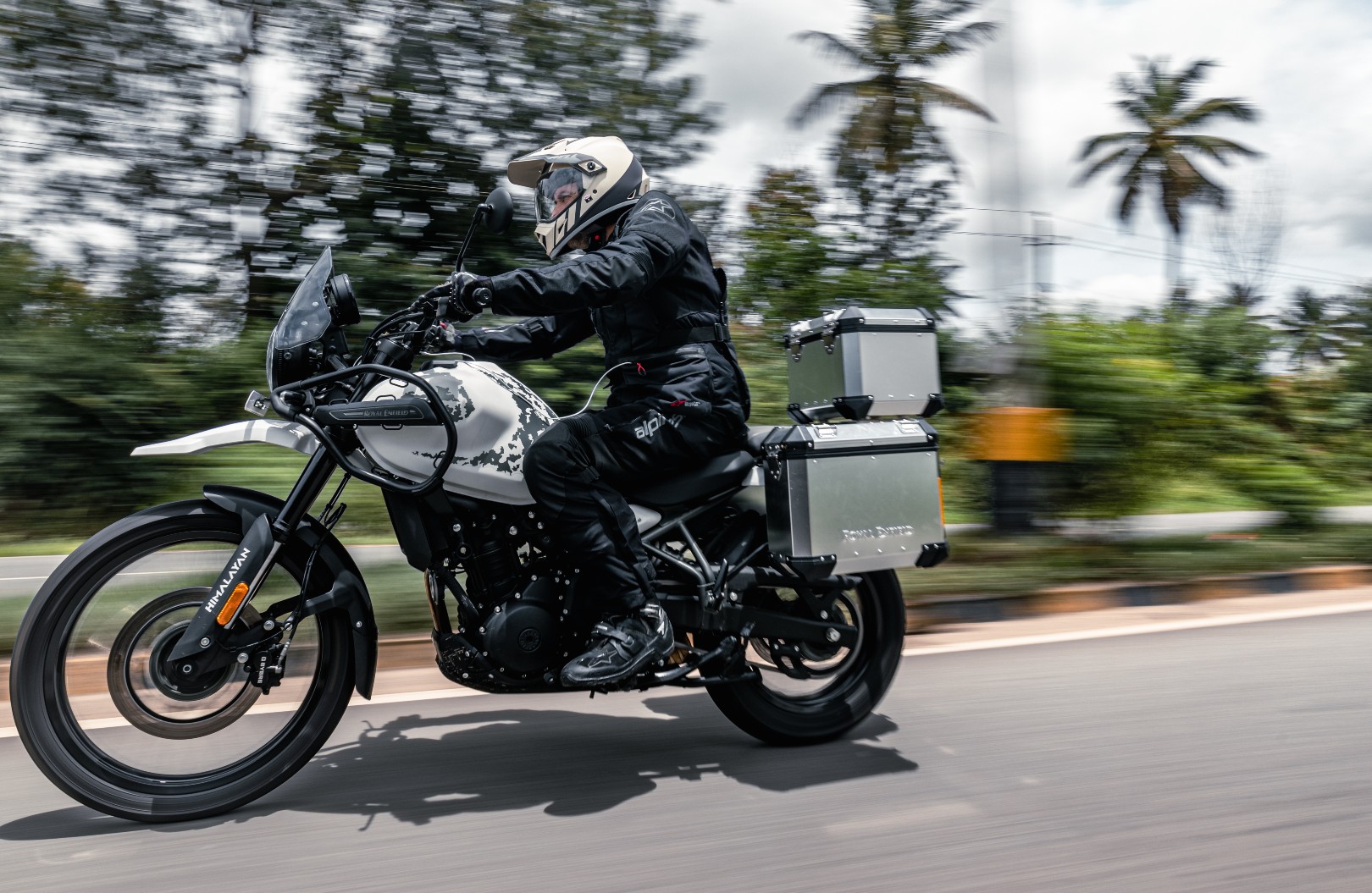 Royal Enfield Himalayan 452 Unveiled Ahead Of November Launch