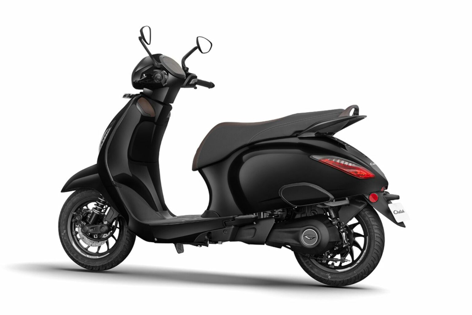 Bajaj Chetak Premium 2024 launched at Rs 1.35 lakh — Going Upmarket ...