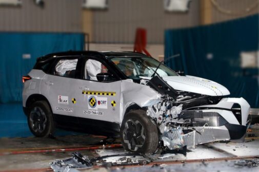 Harrier EV crash test (1)